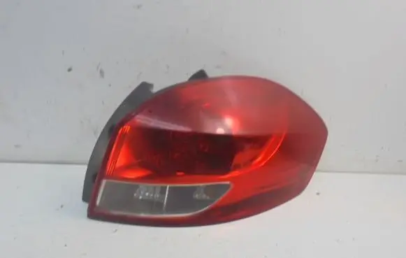 Renault Clio III Rear/tail lights 8200586844