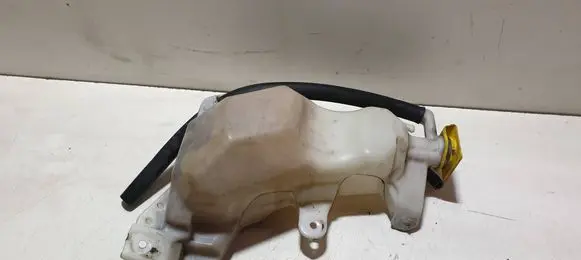Coolant expansion tank/reservoir