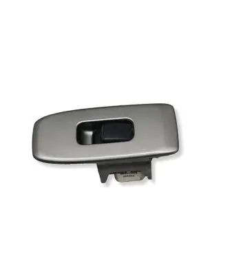 Mitsubishi Montero Electric window control switch MR445659 29X2D4