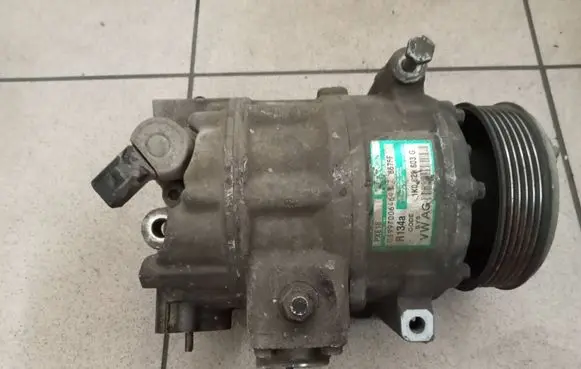 Volkswagen Golf V Air conditioning (A/C) compressor (pump) 1K0823603G