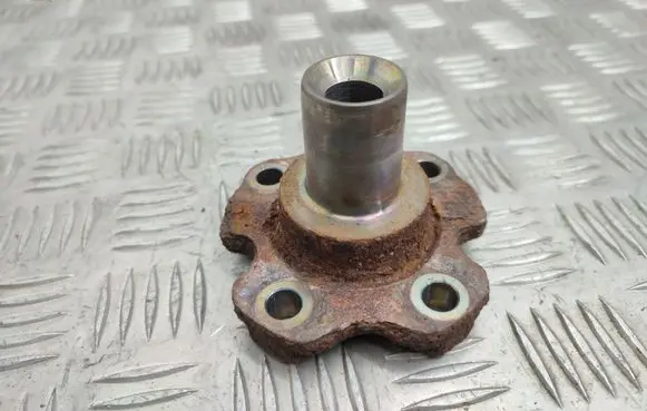 Volkswagen Golf VII Stub axle 
