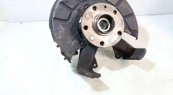 Volkswagen Golf V Front wheel hub spindle knuckle