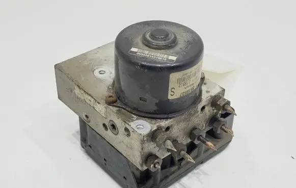 Volvo S80 ABS Pump 8619537