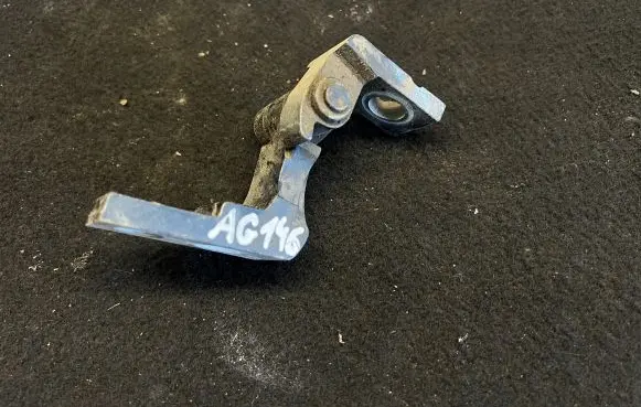 Front door hinge set