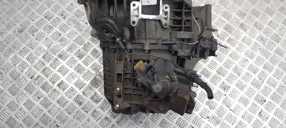 Ford Mondeo MK II Manual 5 speed gearbox XS7R7002EA