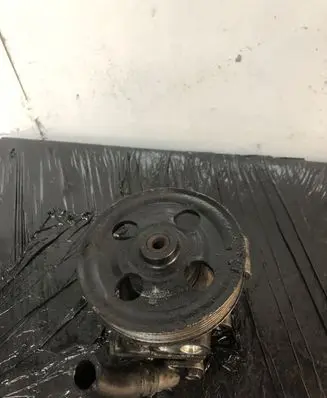 Ford Galaxy Power steering pump 3A674AA