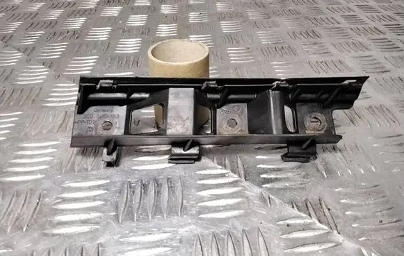 Volkswagen PASSAT B6 Front bumper mounting bracket 3C0807183