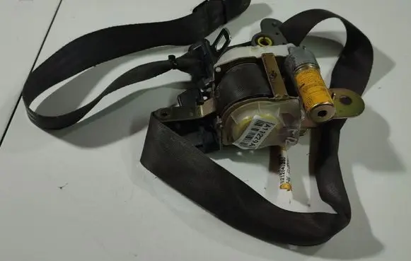 KIA Sorento Front seatbelt 0432022