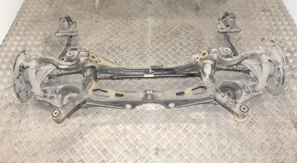 Volkswagen PASSAT B8 Rear axle beam 3Q0505235AA