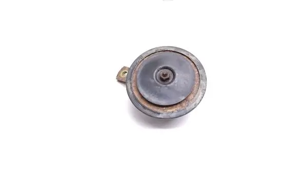 BMW 3 E30 Horn signal 722367