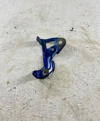 BMW 3 G20 G21 Fender mounting bracket 7419405 741940507