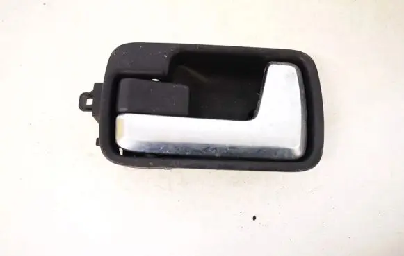 Land Rover Discovery 3 - LR3 Rear door interior handle fvc500133xxx