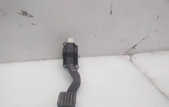 Peugeot 307 Accelerator throttle pedal 0280752251