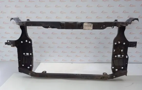 Nissan Qashqai Radiator support slam panel 