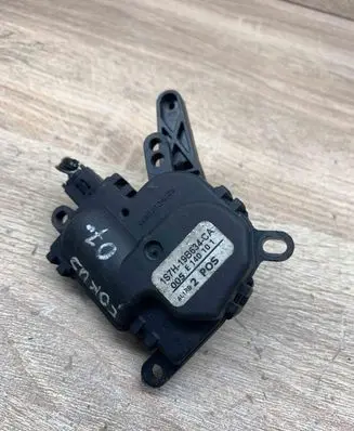 Ford Focus Air flap motor/actuator 1S7H19B634CA