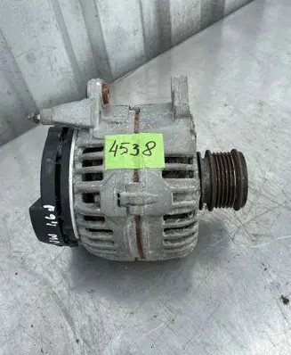 Volkswagen Golf VI Generator/alternator 03L903023 0124525187