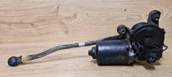 Mazda 323 F Wiper motor 8492000130