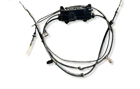 Land Rover Discovery 3 - LR3 Hand brake control module SNF500025