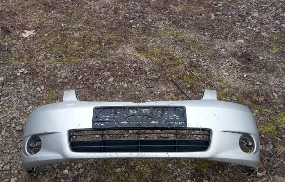 Toyota Corolla Verso E121 Front bumper