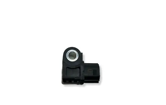 Mitsubishi L200 Airbag deployment crash/impact sensor 8651A245
