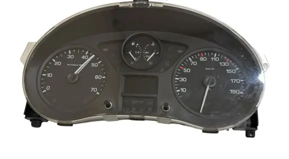 Peugeot Expert Speedometer (instrument cluster) 1401107680