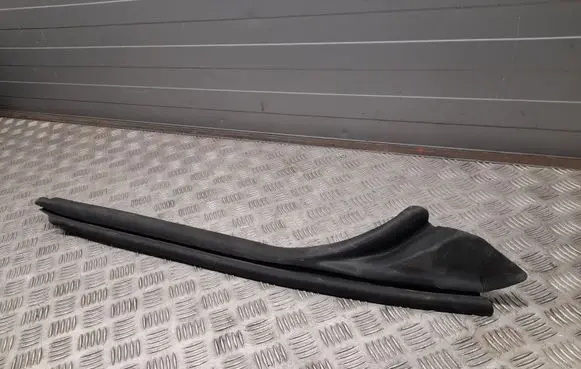 Audi A5 Rubber seal front coupe door window 8W7831721B