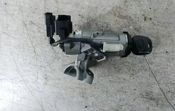 Toyota Yaris Ignition lock 450200D01VALEO