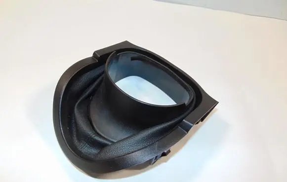 Steering wheel column trim