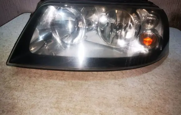 Seat Alhambra (Mk1) Headlight/headlamp 7M7941015L 0301182211 1305235530
