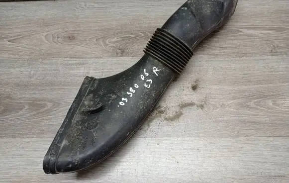 Volvo S80 Air intake duct part 8626060