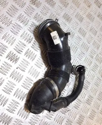 Skoda Octavia Mk4 Turbo air intake inlet pipe/hose 5Q0129654G