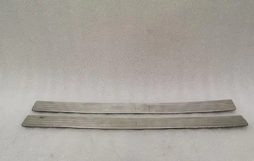 Mercedes-Benz C W204 Sill A2046804935