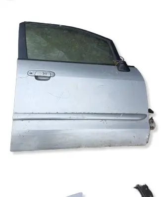 Opel Zafira A Front door 
