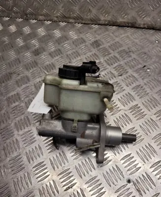 Audi A3 S3 8P Master brake cylinder 1K1611301C