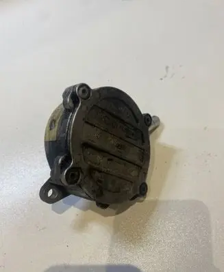 Mercedes-Benz C W204 Vacuum pump A6462300165