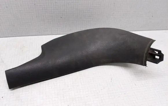 Renault Megane II Other sill/pillar trim element 8200100395
