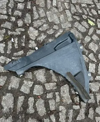BMW X1 U11 Front bumper skid plate/under tray 9625959 11252014