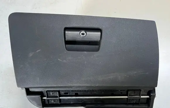 BMW 3 E90 E91 Glove box 7075479 51167075479 72758411