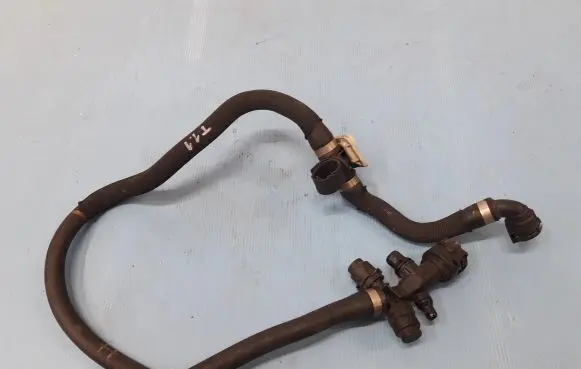 BMW X5 F15 Engine coolant pipe/hose 8514220