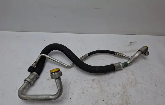 BMW 1 E82 E88 Air conditioning (A/C) pipe/hose 6989309 160178 555190621