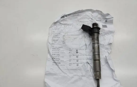 BMW 1 E82 E88 Fuel injector 0445116001