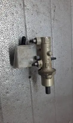 Ford Focus C-MAX Master brake cylinder