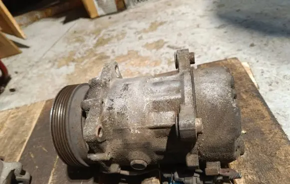 Seat Alhambra (Mk1) Air conditioning (A/C) compressor (pump)
