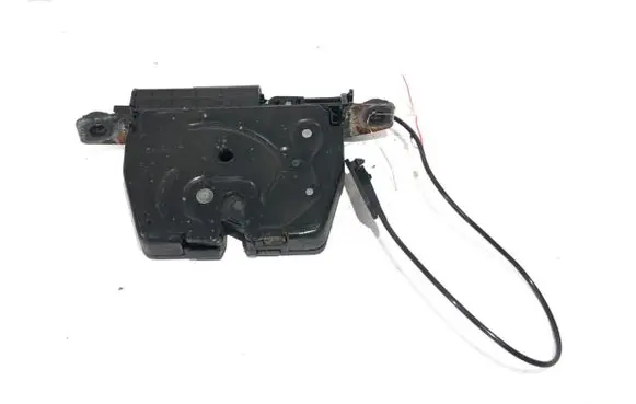 BMW X1 E84 Tailgate exterior lock 912781