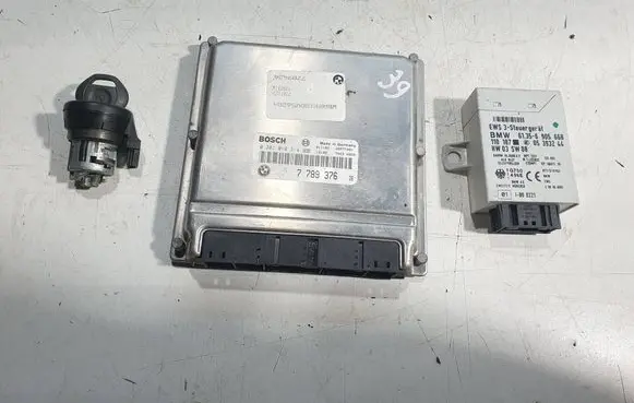 BMW 5 E39 Engine ECU kit and lock set 0281010314 7789376