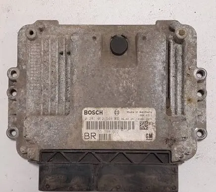 Opel Zafira B Engine control unit/module 55198922 1039S12972 0281012549