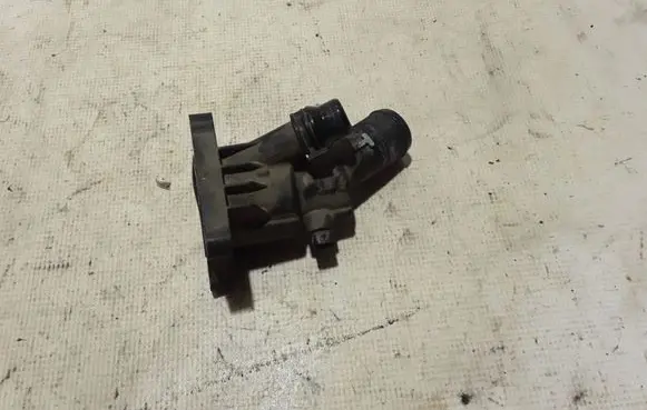 Volvo S90, V90 Thermostat 31474989