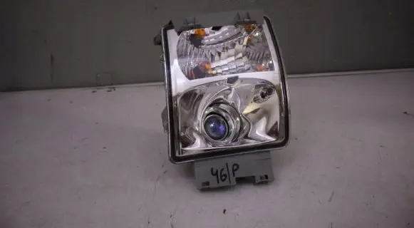 Cadillac STS Front fog light 3t3