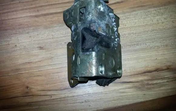 Renault Espace I Rear door lock