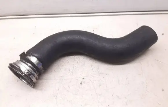 Toyota Avensis T250 Intercooler hose/pipe